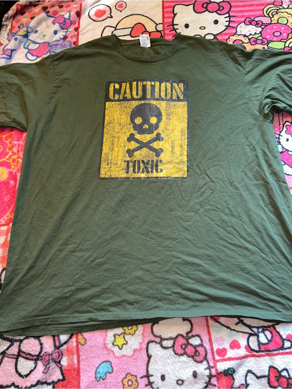 Men’s Olive Green 'Caution Toxic' Graphic T‑Shirt